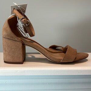 NWT A New Day Suede Heels
